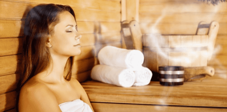 Huile essentielle dans le sauna