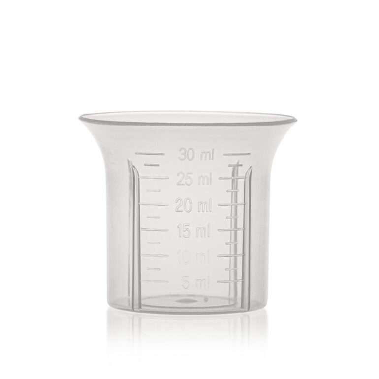 Dosing cup 0-30 ml with graduation per 5 ml